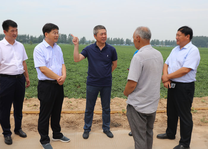 益海嘉里河南區(qū)域總經理房彥江蒞臨我縣參觀考察 益海嘉里河南區(qū)域總經理房彥江蒞臨我縣參觀考察