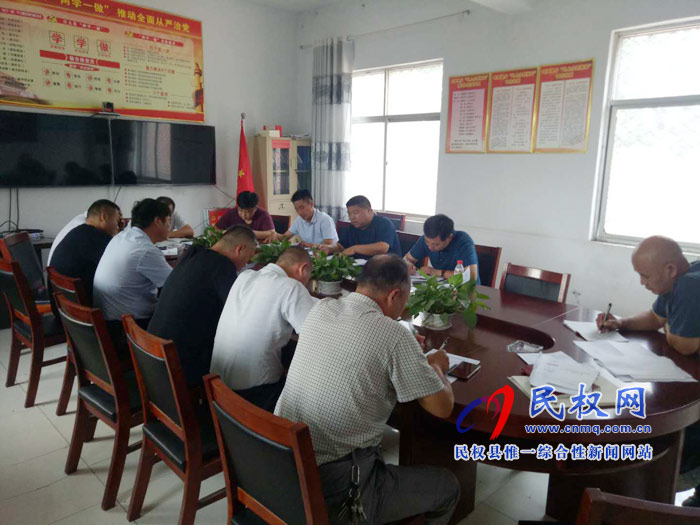 我縣各單位、各鄉(xiāng)鎮(zhèn)（街道辦）迅速傳達(dá)貫徹全縣全面提升脫貧攻堅(jiān)質(zhì)量決戰(zhàn)決