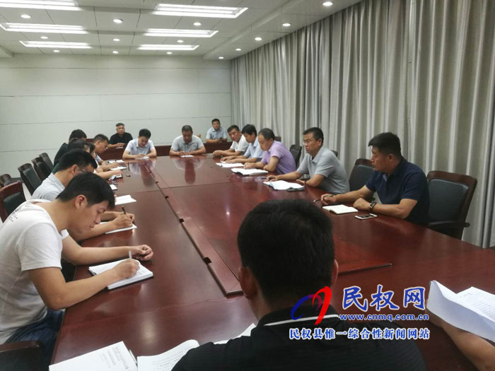 我縣各單位、各鄉(xiāng)鎮(zhèn)（街道辦）迅速傳達(dá)貫徹全縣全面提升脫貧攻堅(jiān)質(zhì)量決戰(zhàn)決