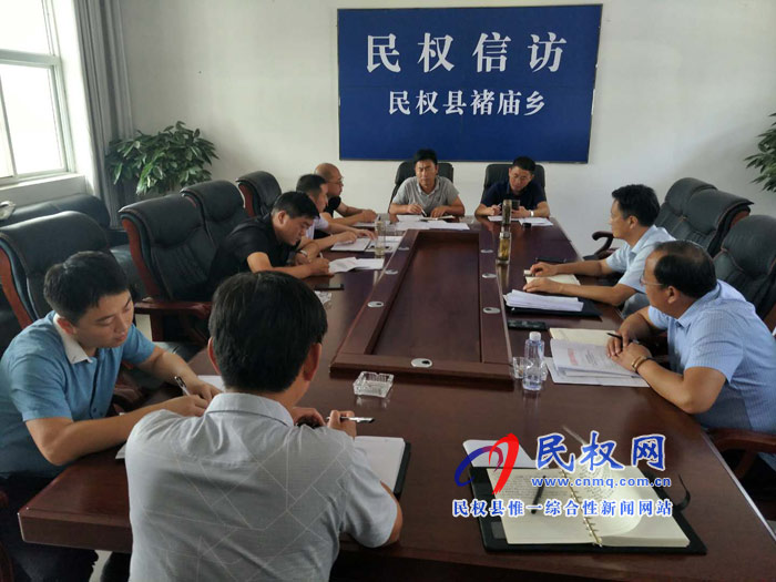 我縣各單位、各鄉(xiāng)鎮(zhèn)（街道辦）迅速傳達(dá)貫徹全縣全面提升脫貧攻堅(jiān)質(zhì)量決戰(zhàn)決