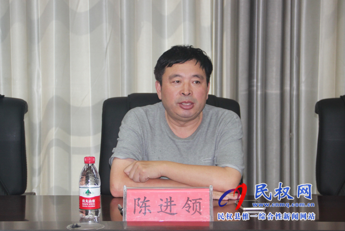 民權(quán)縣“四好農(nóng)村路”建設(shè)促進(jìn)會(huì)召開(kāi) 民權(quán)縣“四好農(nóng)村路”建設(shè)促進(jìn)會(huì)召開(kāi)
