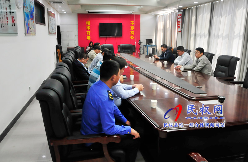 副縣長張士彬查看我縣揚塵防控工作 副縣長張士彬查看我縣揚塵防控工作