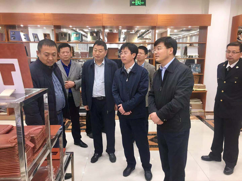縣委副書記、縣長張團結(jié)帶隊赴豫發(fā)集團開展招商活動