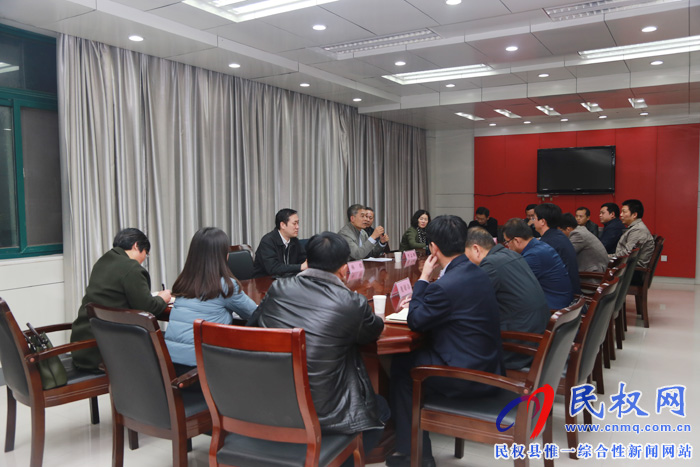 海關(guān)總署自貿(mào)司副司長李志輝、海關(guān)總署處處長楊仕一行蒞臨我縣調(diào)研