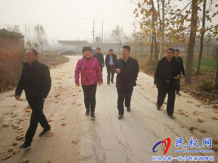 副縣長張士彬到王莊寨鎮(zhèn)督導(dǎo)水源地保護區(qū)生態(tài)拆遷及安置工作 副縣長張士彬到王莊寨鎮(zhèn)督導(dǎo)水源地保護區(qū)生態(tài)拆遷及安置工作