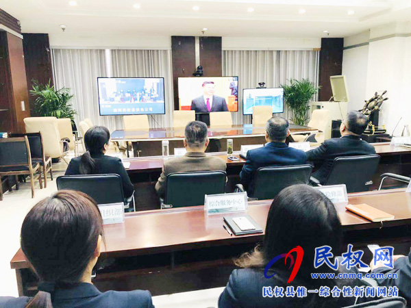 我縣各鄉(xiāng)鎮(zhèn)（街道辦）、縣直各單位認(rèn)真組織全體干部集中收聽(tīng)收看慶祝改革開(kāi)放40周年大會(huì)