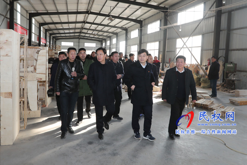 我縣開展2018年下半年鄉(xiāng)鎮(zhèn)(街道)重點(diǎn)工作巡查觀摩活動 我縣開展2018年下半年鄉(xiāng)鎮(zhèn)(街道)重點(diǎn)工作巡查觀摩活動