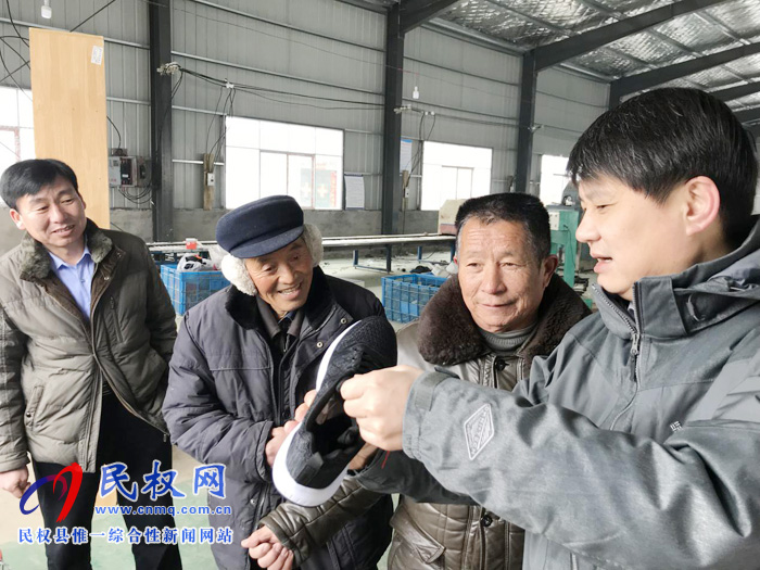 縣審計局：扶貧小車間 致富大門路