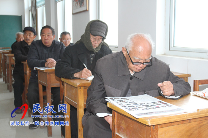 縣老年書畫協(xié)會培訓(xùn)精彩開講