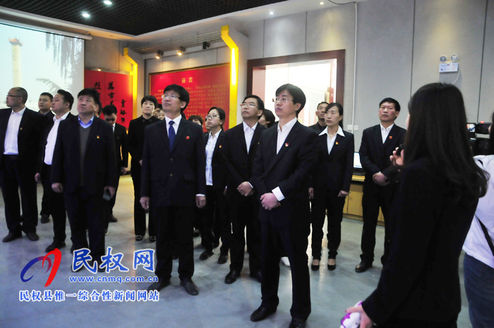 縣高新區(qū)到睢杞戰(zhàn)役紀(jì)念館開展革命烈士公祭活動(dòng)