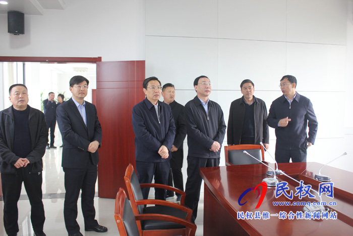 市委常委、市紀(jì)委書(shū)記楚耀華到我縣調(diào)研紀(jì)檢監(jiān)察和脫貧攻堅(jiān)工作