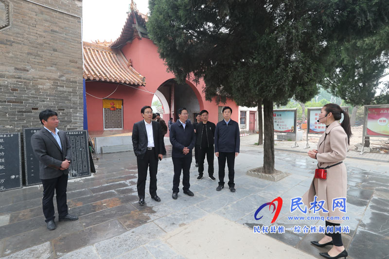 市委常委、宣傳部長王全周調(diào)研我縣申甘林帶“媒林”建設(shè)及鄉(xiāng)村旅游發(fā)展情況