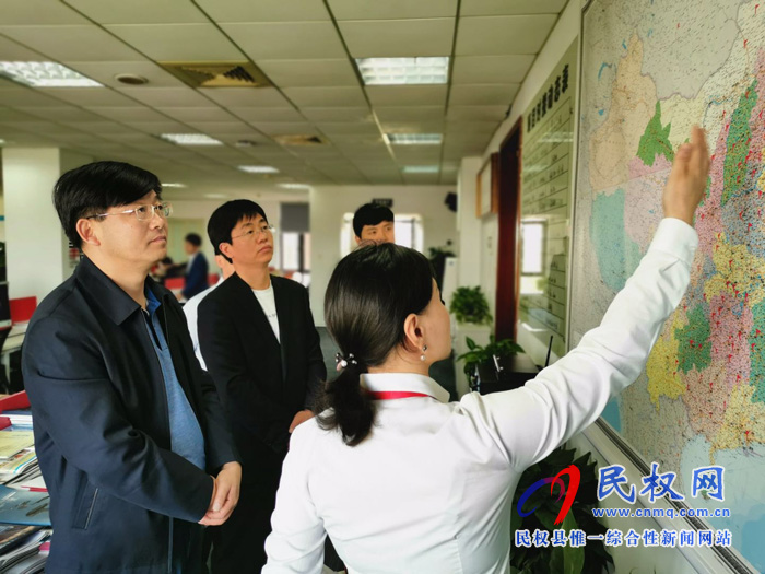縣委副書記、縣長張團(tuán)結(jié)率隊(duì)赴上海招商考察