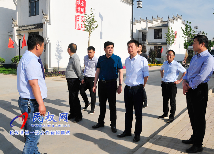 縣委常委、縣委辦公室主任孟亞松調(diào)研鄉(xiāng)村振興工作