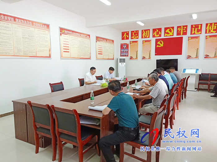 市委常委、常務副市長吳祖明到我縣龍?zhí)伶?zhèn)邢莊村開展“三?五”基層工作日活動
