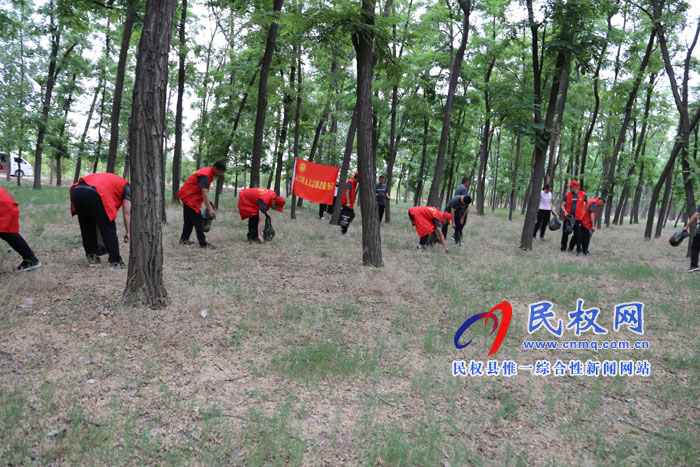 縣人大機(jī)關(guān)舉辦“綠色生態(tài)路、健康徒步行”活動
