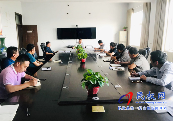 我縣各單位、各鄉(xiāng)鎮(zhèn)（街道辦）迅速傳達(dá)貫徹全縣黨務(wù)工作會議精神