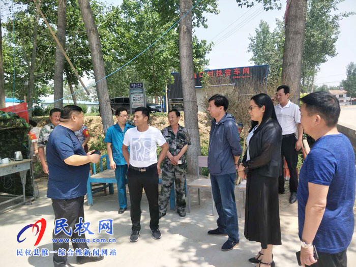 商丘市秸稈禁燒第七督導組再次蒞民檢查禁燒工作 商丘市秸稈禁燒第七督導組再次蒞民檢查禁燒工作
