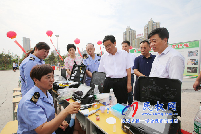 尚德守法 全面推進“雙安雙創(chuàng)”建設(shè)讓人民生活更美好----民權(quán)縣2019年食品安全宣傳周啟動 尚德守法 全面推進“雙安雙創(chuàng)”建設(shè)讓人民生活更美好----民權(quán)縣2019年食品安全宣傳周啟動