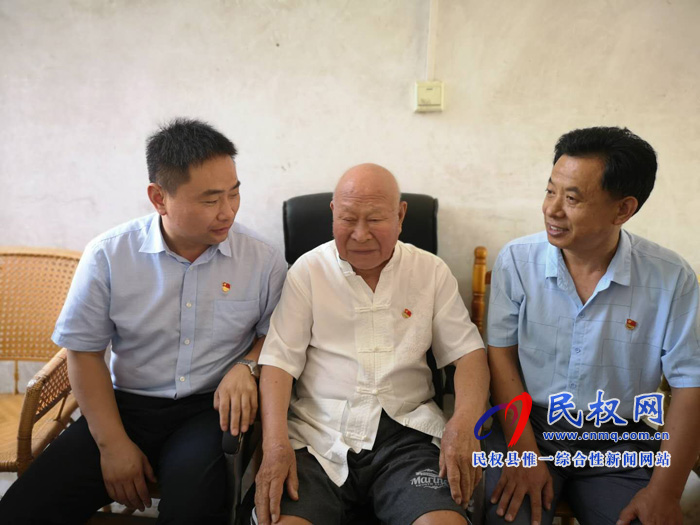 我縣開展“七一”走訪慰問抗戰(zhàn)老干部 我縣開展“七一”走訪慰問抗戰(zhàn)老干部
