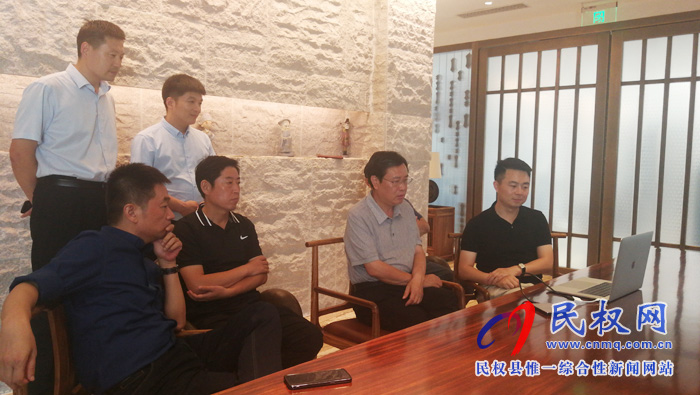 市人大常委會(huì)副主任、縣委書記姬脈常等赴京慰問(wèn)央視“慶祝建國(guó)七十周年獻(xiàn)禮片《民權(quán)篇》”主創(chuàng)人員并觀看成片