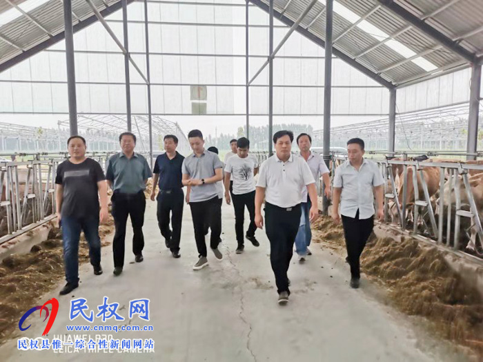 省畜牧局畜牧處處長(zhǎng)高永革調(diào)研民權(quán)畜牧業(yè) 省畜牧局畜牧處處長(zhǎng)高永革調(diào)研民權(quán)畜牧業(yè)