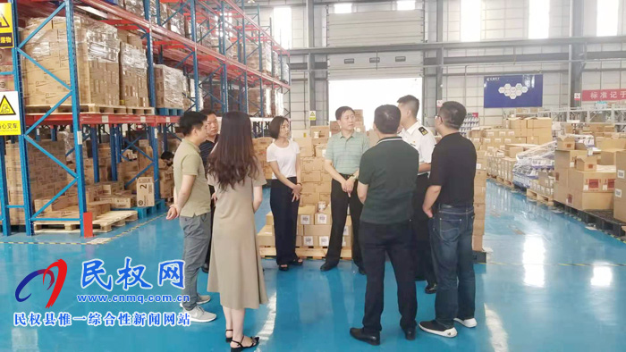 縣委常委、副縣長房季到南京、成都考察保稅物流中心建設(shè)及運營工作