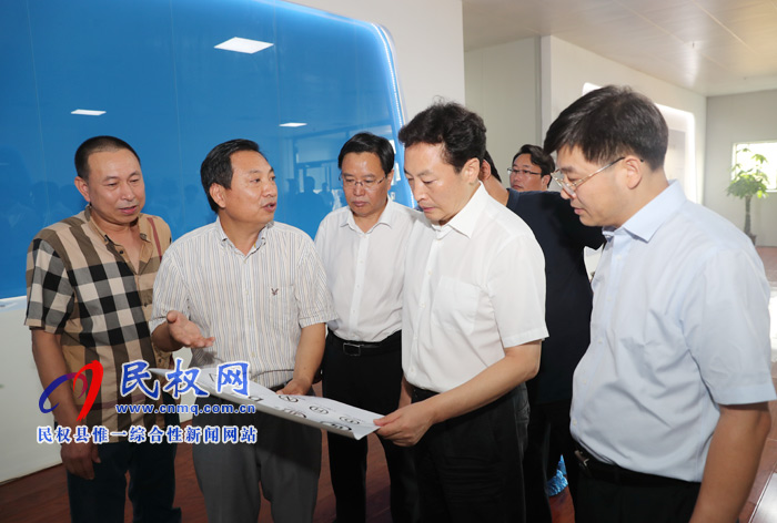 市長張建慧到我縣調研脫貧攻堅、產業(yè)發(fā)展和百城建設提質工程等工作