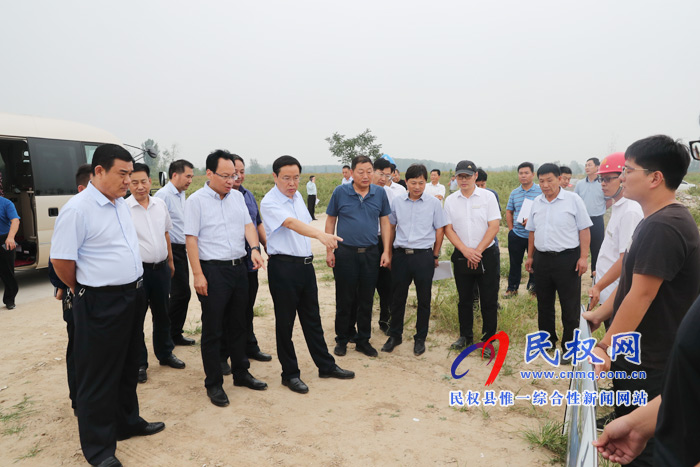 市人大常委會副主任、縣委書記姬脈常調(diào)研我縣城市水系建設(shè)工作