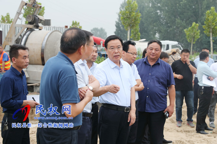 市人大常委會副主任、縣委書記姬脈常調(diào)研我縣城市水系建設(shè)工作