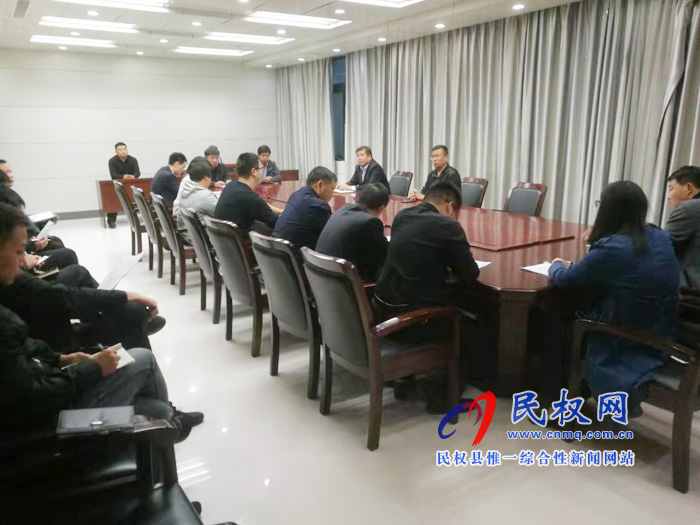 縣委辦迅速傳達(dá)貫徹全縣脫貧攻堅(jiān)工作推進(jìn)會(huì)精神 縣委辦迅速傳達(dá)貫徹全縣脫貧攻堅(jiān)工作推進(jìn)會(huì)精神