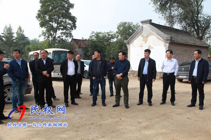 副縣長孟祥亮到雙塔鎮(zhèn)召開秣坡紅色教育基地建設(shè)現(xiàn)場辦公會 副縣長孟祥亮到雙塔鎮(zhèn)召開秣坡紅色教育基地建設(shè)現(xiàn)場辦公會