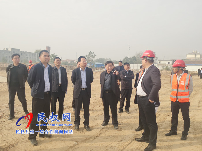 縣委常委、常務(wù)副縣長(zhǎng)李啟峰實(shí)地督查我縣重點(diǎn)項(xiàng)目、建筑工地“揚(yáng)塵治理”及安全生產(chǎn)工作