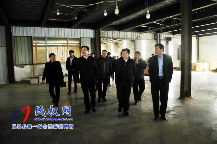 農(nóng)民日報社黨委書記、社長唐園結(jié)到我縣調(diào)研采訪脫貧攻堅、鄉(xiāng)村振興工作