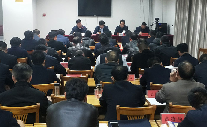 我縣召開(kāi)冬季大氣污染治理工作會(huì)議 我縣召開(kāi)冬季大氣污染治理工作會(huì)議