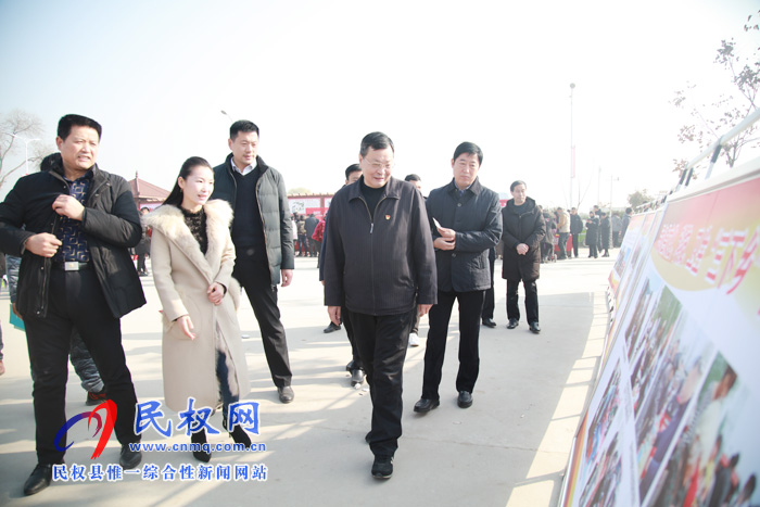 2020年商丘市文化科技衛(wèi)生“三下鄉(xiāng)”集中示范活動啟動儀式在縣綠洲辦事處吳莊村舉辦 2020年商丘市文化科技衛(wèi)生“三下鄉(xiāng)”集中示范活動啟動儀式在縣綠洲辦事處吳莊村舉辦