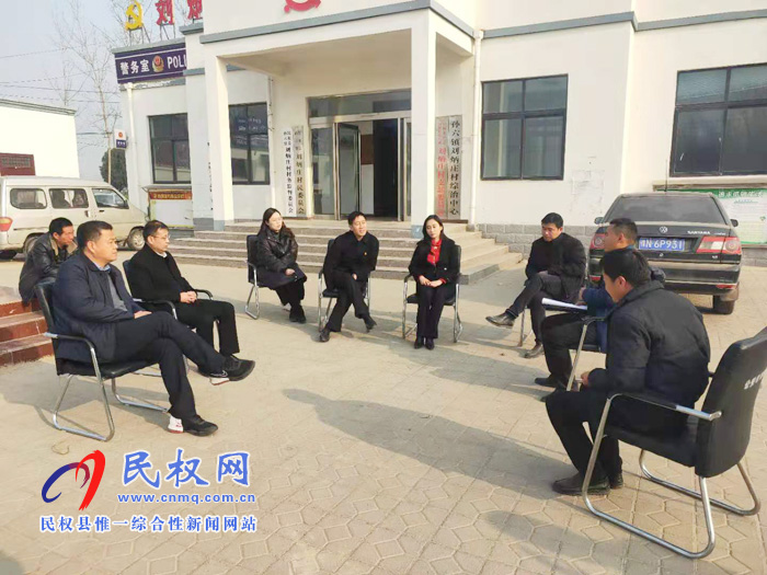 縣委常委、副縣長房季，副縣長朱琳到孫六鎮(zhèn)調(diào)研指導教育工作