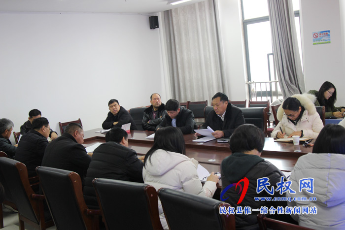 我縣各鄉(xiāng)鎮(zhèn)（街道辦）、縣直各單位迅速傳達(dá)學(xué)習(xí)縣委十二屆八次全會(huì)暨縣委經(jīng)濟(jì)工作會(huì)議精神