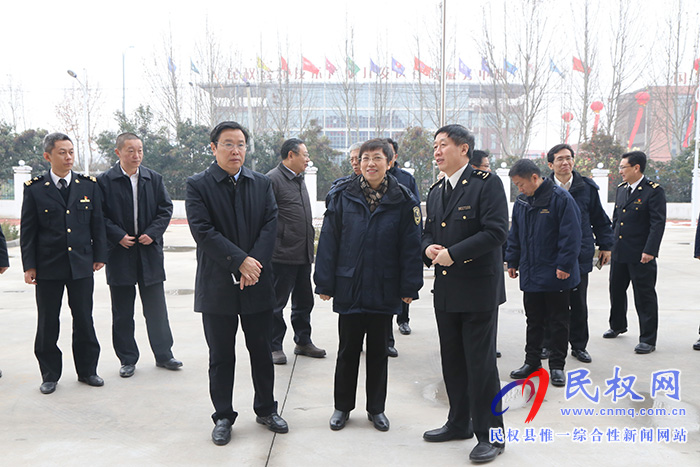 海關(guān)總署慰問(wèn)組到民權(quán)調(diào)研慰問(wèn) 海關(guān)總署慰問(wèn)組到民權(quán)調(diào)研慰問(wèn)