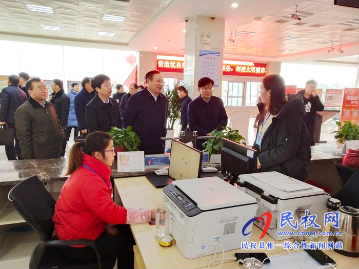 我縣召開民權(quán)縣2020年外出務(wù)工返鄉(xiāng)創(chuàng)業(yè)人員座談會(huì) 我縣召開民權(quán)縣2020年外出務(wù)工返鄉(xiāng)創(chuàng)業(yè)人員座談會(huì)