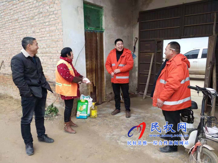 王莊寨鎮(zhèn)：關(guān)愛(ài)環(huán)衛(wèi)工人暖冬行動(dòng)