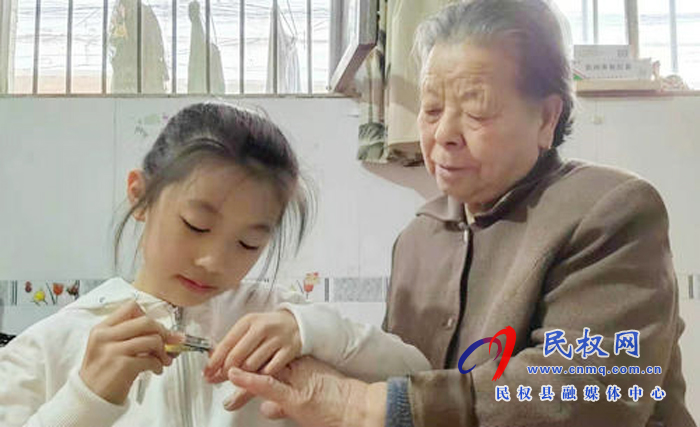 我勞動我快樂——民權(quán)縣實(shí)驗小學(xué)開展居家防疫勞動教育 我勞動我快樂——民權(quán)縣實(shí)驗小學(xué)開展居家防疫勞動教育