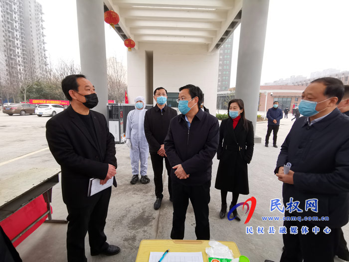 市人大常委會(huì)副主任、縣委書(shū)記姬脈常深入學(xué)校調(diào)研教育系統(tǒng)疫情防控工作開(kāi)展情況