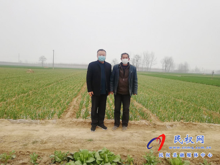 縣工商聯(lián)統(tǒng)籌做好疫情防控和脫貧攻堅(jiān)工作 縣工商聯(lián)統(tǒng)籌做好疫情防控和脫貧攻堅(jiān)工作
