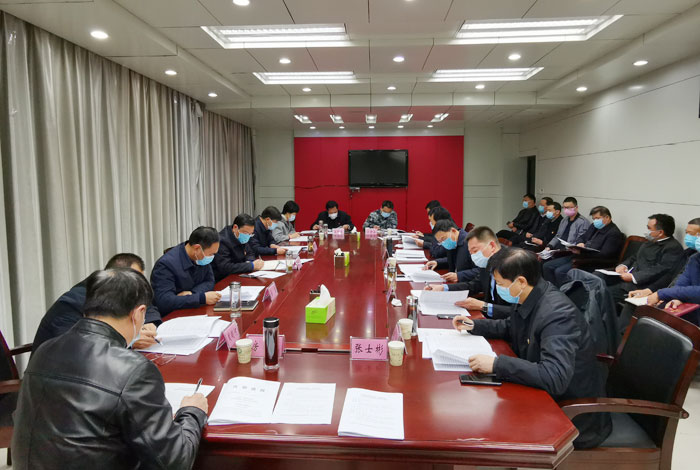 市人大常委會副主任、縣委書記姬脈常主持召開中共民權縣第十二屆委員會常務委員會第100次會議