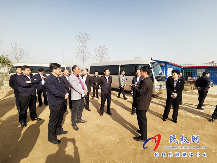 全縣決戰(zhàn)決勝脫貧攻堅(jiān)產(chǎn)業(yè)觀摩工作會(huì)議召開 全縣決戰(zhàn)決勝脫貧攻堅(jiān)產(chǎn)業(yè)觀摩工作會(huì)議召開