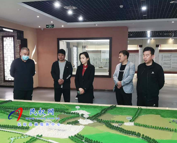 副縣長(zhǎng)朱琳實(shí)地調(diào)研在建項(xiàng)目 副縣長(zhǎng)朱琳實(shí)地調(diào)研在建項(xiàng)目
