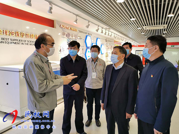 縣委副書記、縣長張團結赴青島招商考察