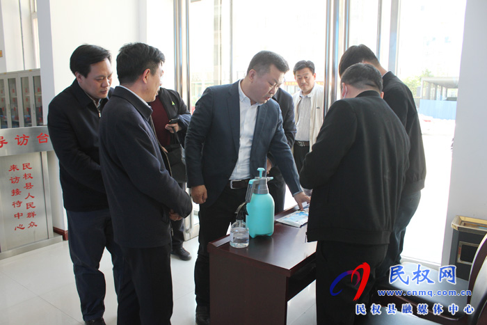 市委常委、政法委書記牛亞東到我縣調(diào)研基層社會治理工作和“黨建＋一中心四平臺”建設(shè)情況