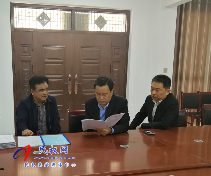 市人大常委會(huì)副主任、縣委書記姬脈常調(diào)研督導(dǎo)脫貧攻堅(jiān)工作